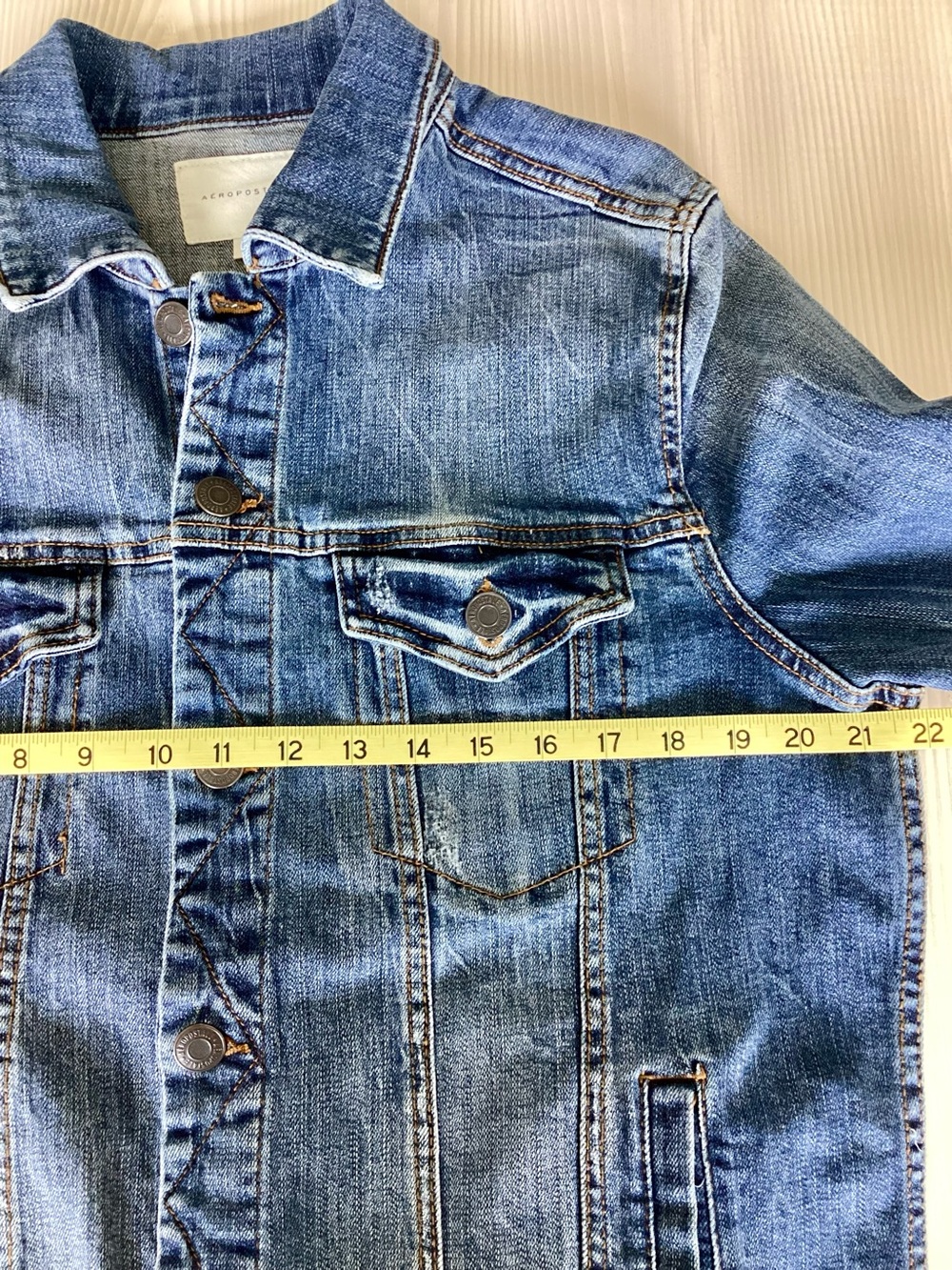Aeropostale Men’s Size Medium Denim Blue Distressed Trucker Jacket 2017 - Picture 4 of 8
